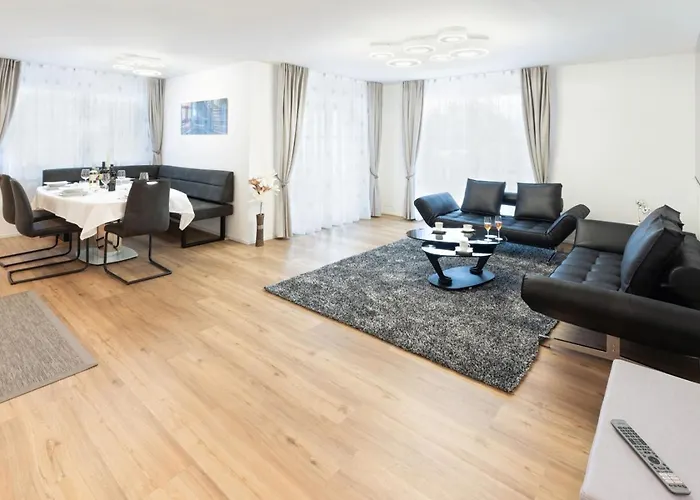 Exklusive 2,5 Zimmer Wohnung